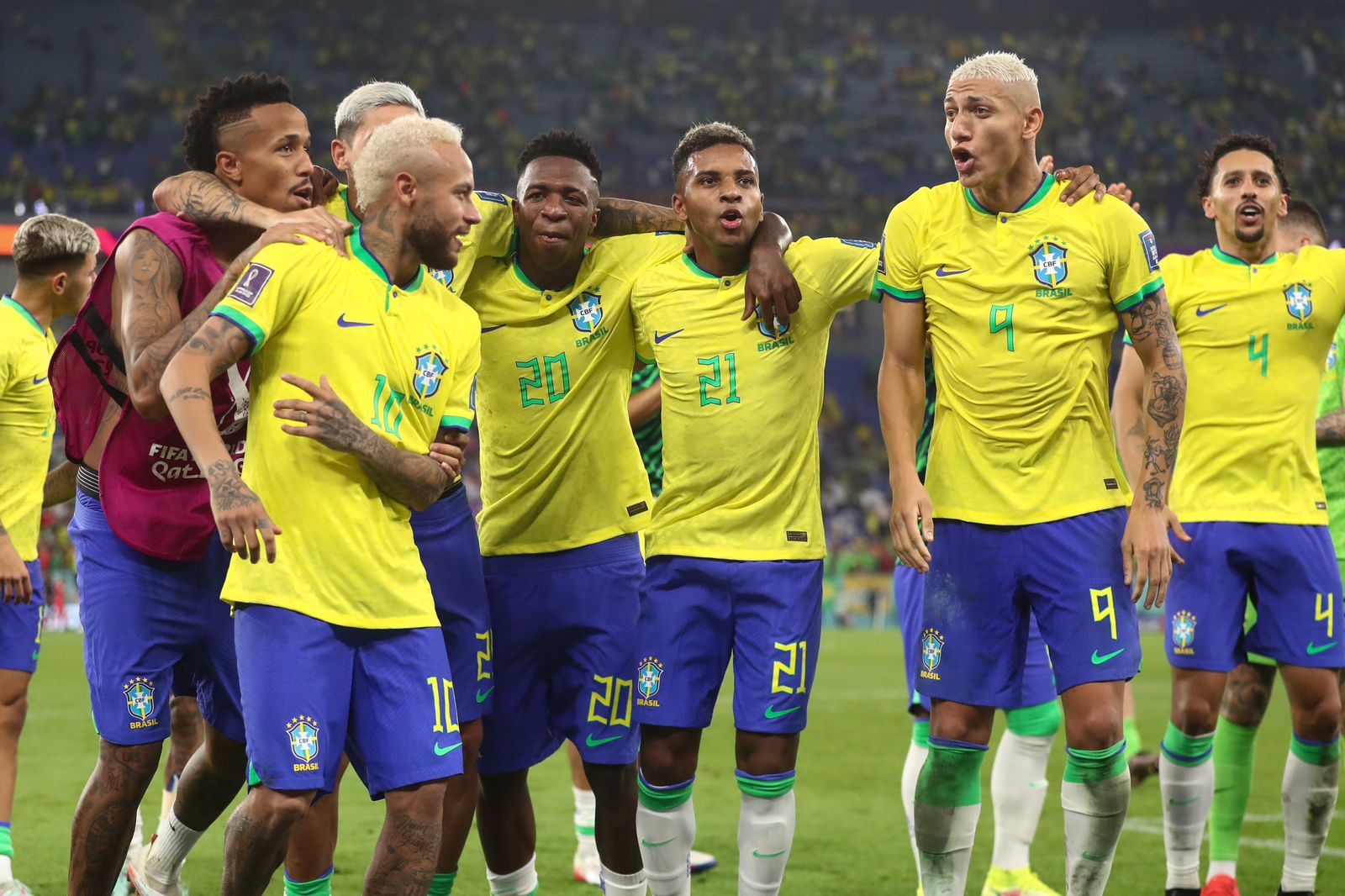 Brasil goleia a Coréia do Sul e está nas quartas de final da Copa